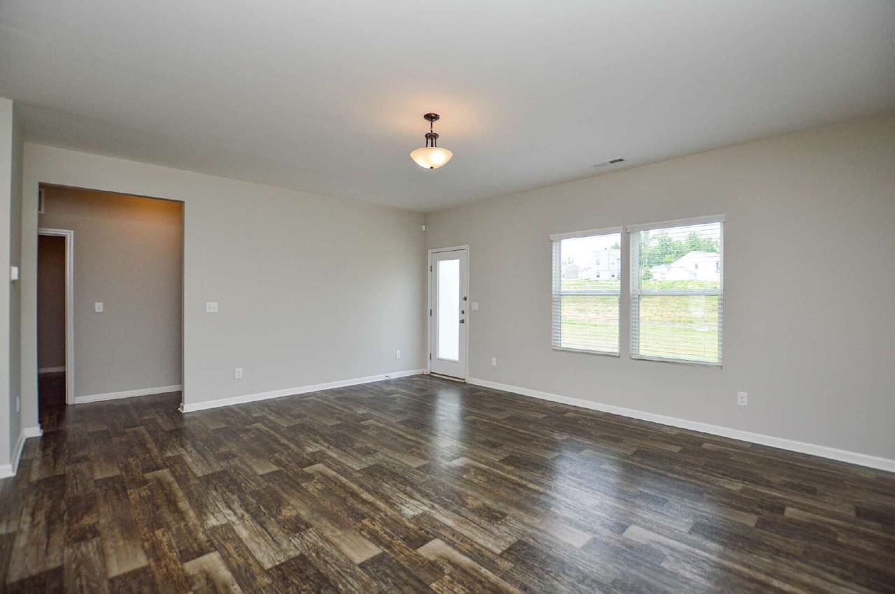 730 Gants Rd - Photo 6 of 31