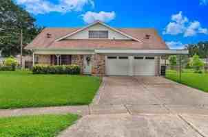 featured image of 3419 Oleander Pl