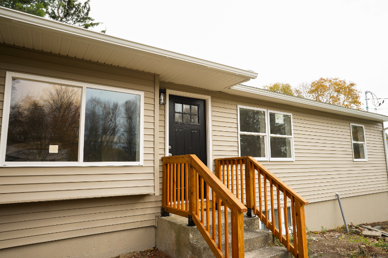 8 Sussex Ln - Photo 4 of 45
