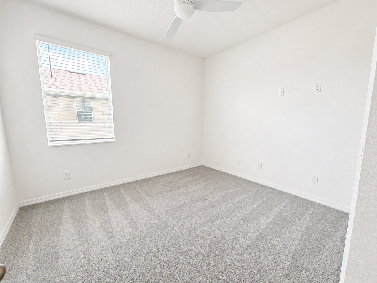 214 Tarpon Bay Blvd - Photo 5 of 13