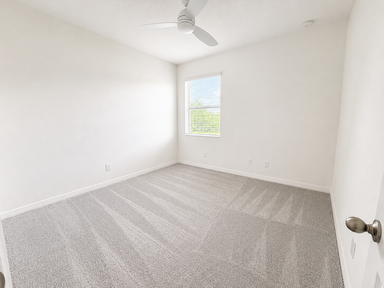 214 Tarpon Bay Blvd - Photo 6 of 13