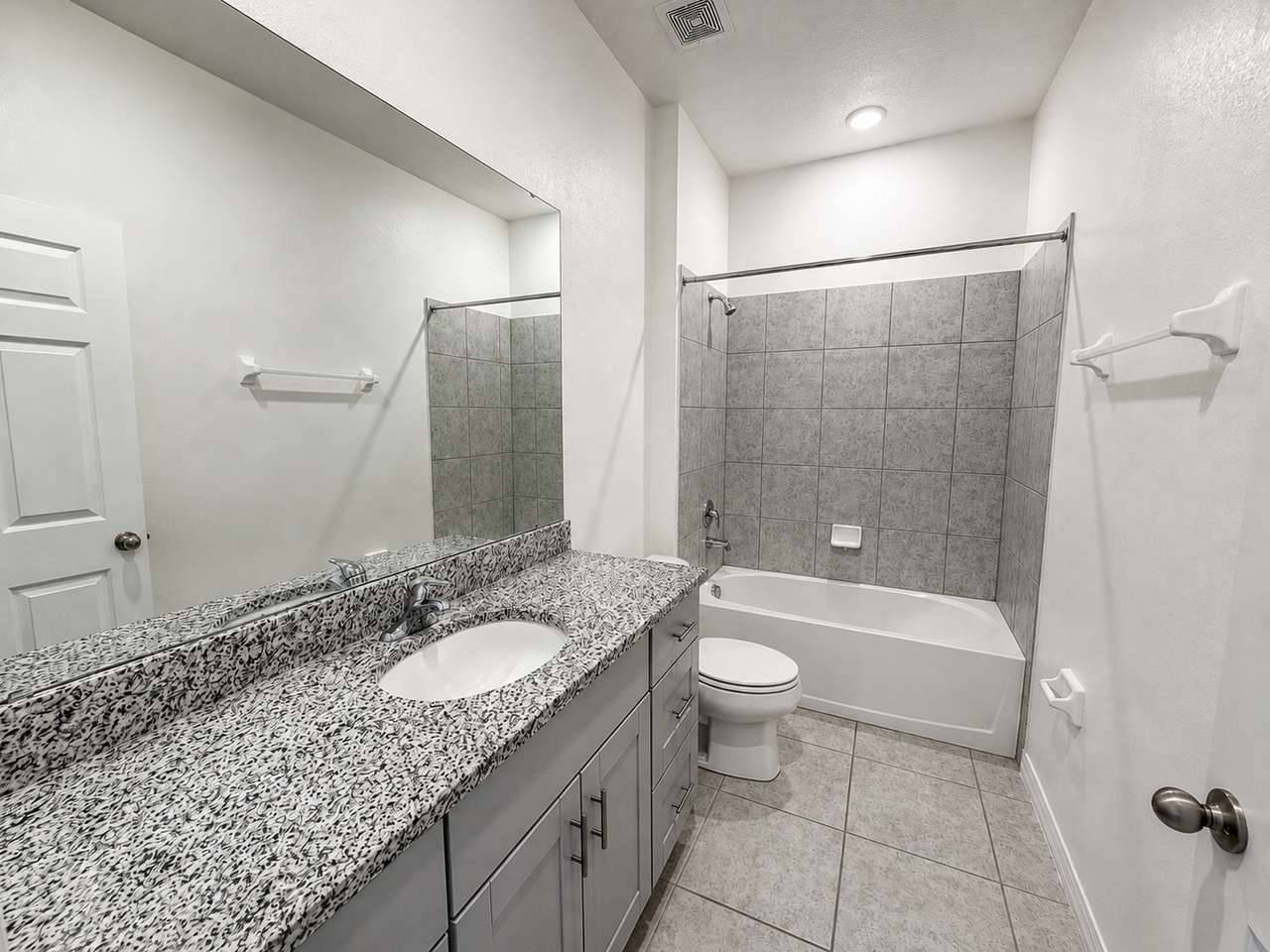 214 Tarpon Bay Blvd - Photo 7 of 13