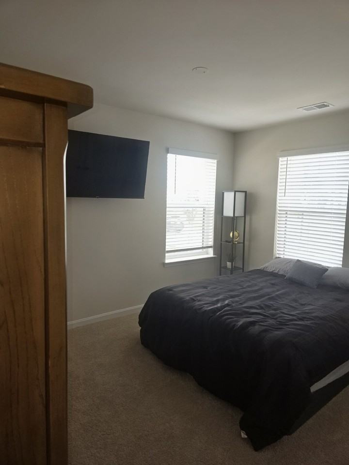 432 Herringbone Way - Photo 5 of 17