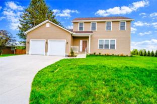 4487 Straight Arrow Rd - Photo 1 of 1