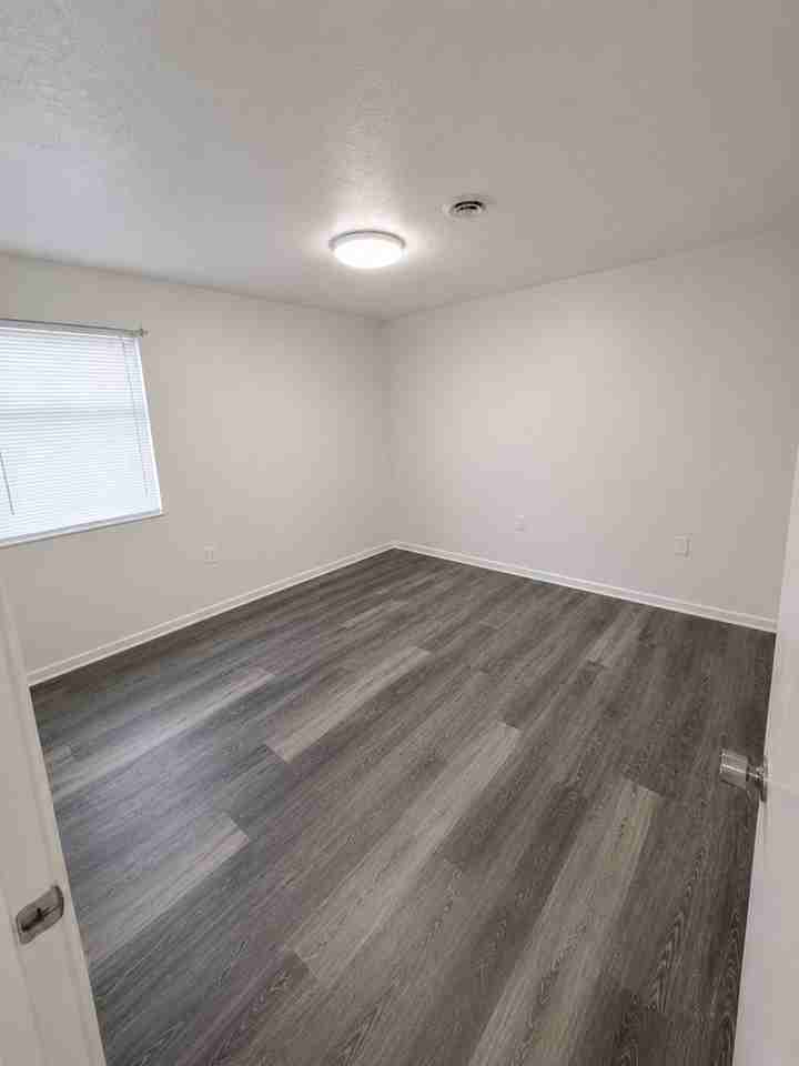 1201 Clement St #L - Photo 3 of 5