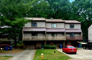 636 Portage Lakes Dr - Photo 1 of 1