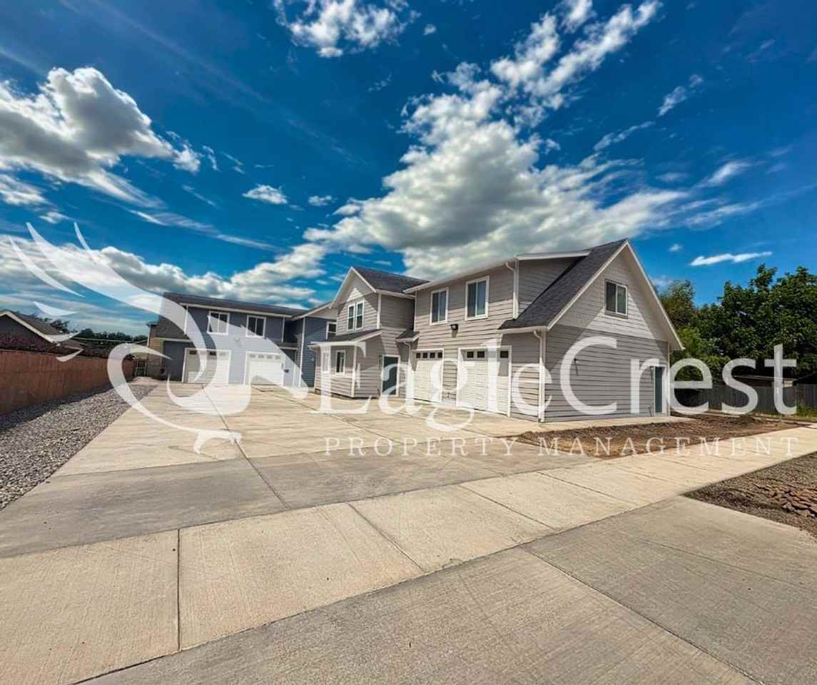 420ANKENY - Photo 4 of 50