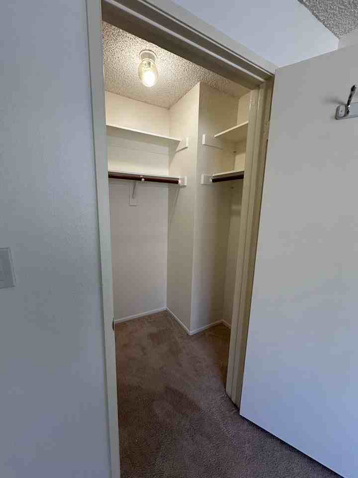 121 S Swall Dr - Photo 7 of 12