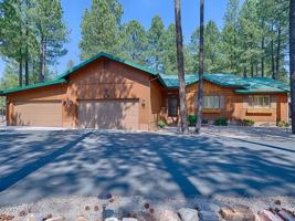 featured image of 6577 Mark Twain Dr