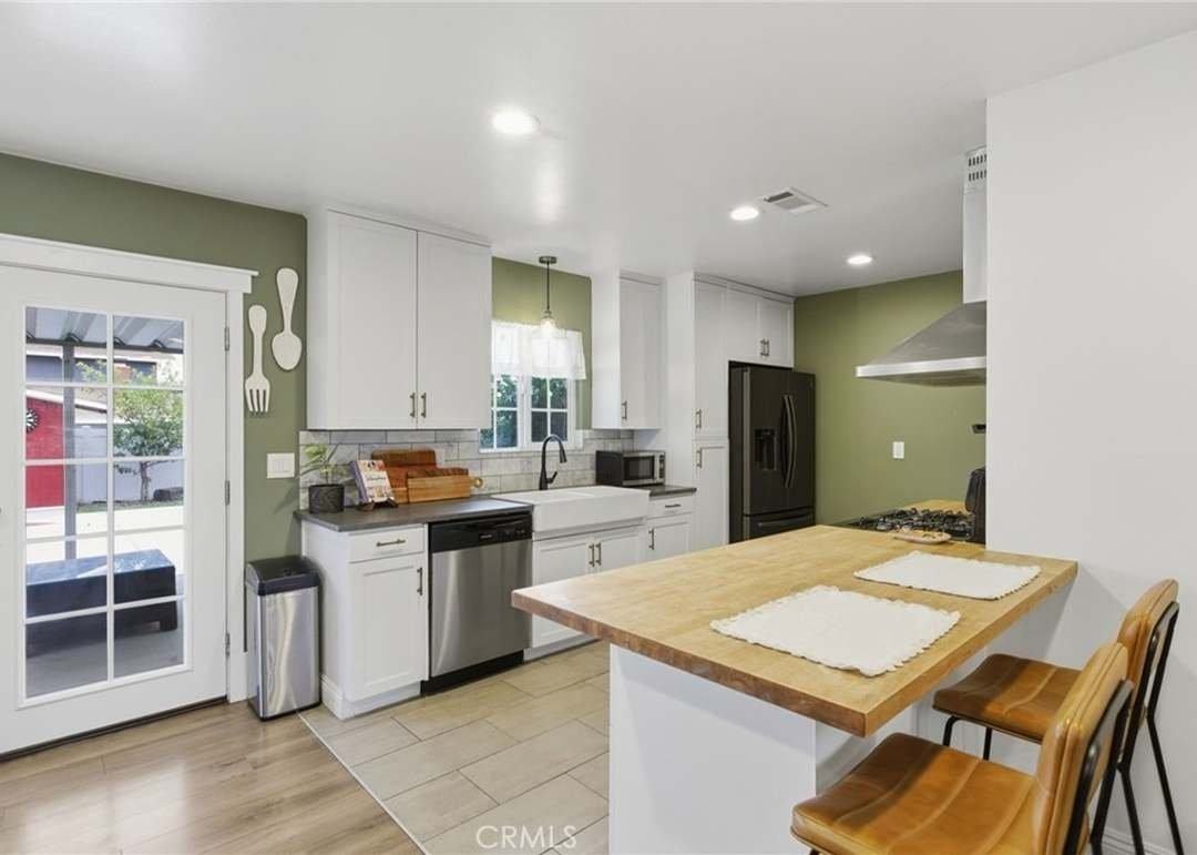 25485 Fay Ave - Photo 6 of 16