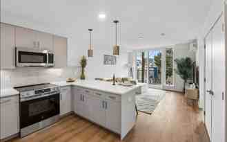1813 N Howard St #B02 - Photo 1 of 1