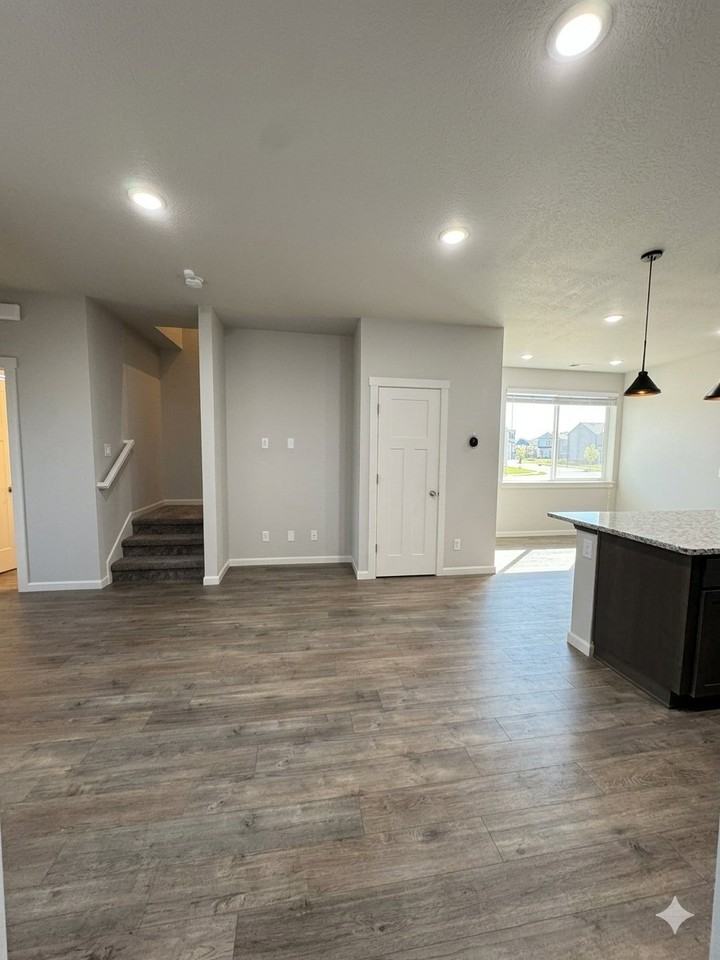 7746 Se Youngs St - Photo 5 of 18