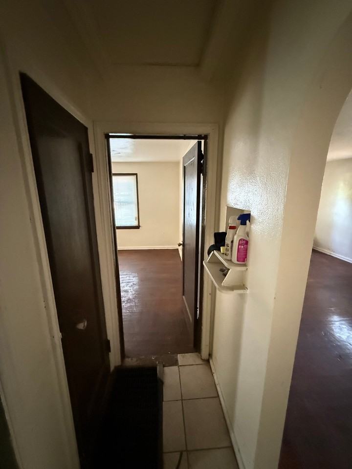 5662 Maffitt Ave - Photo 6 of 18