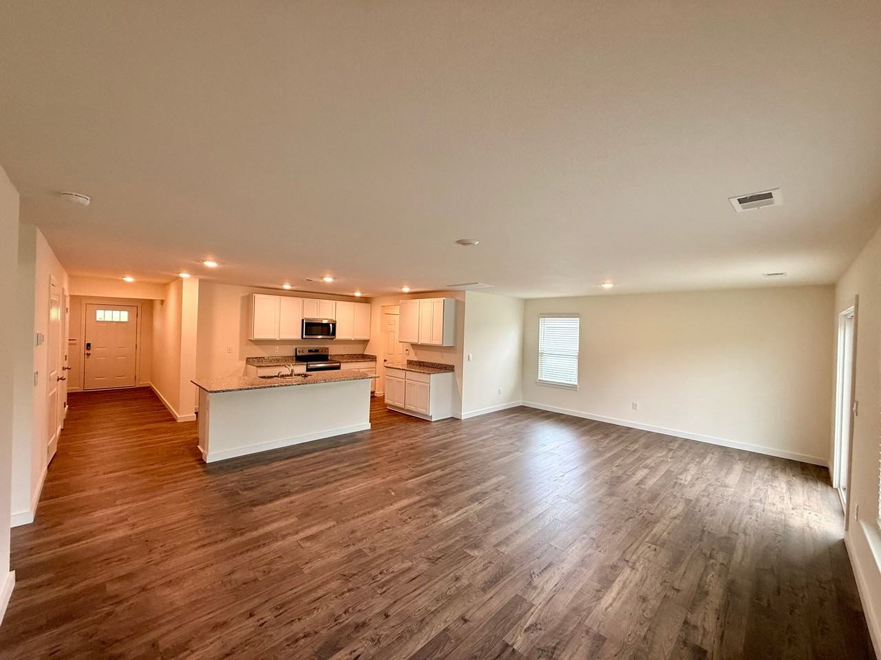 6837 Beeler Rd - Photo 6 of 19