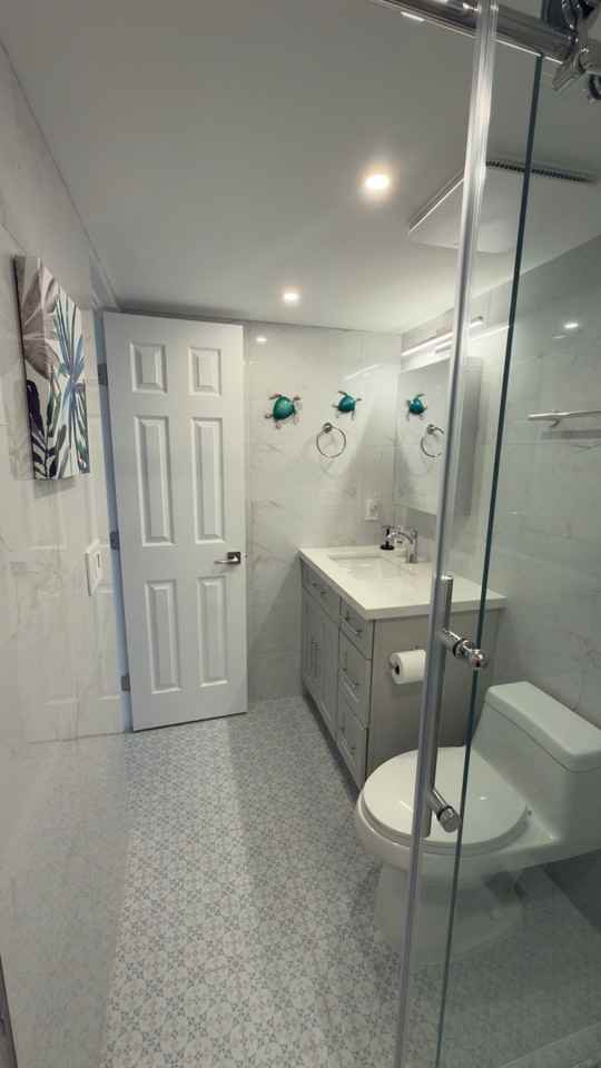 2500 Gulf Shore Blvd N - Photo 6 of 15