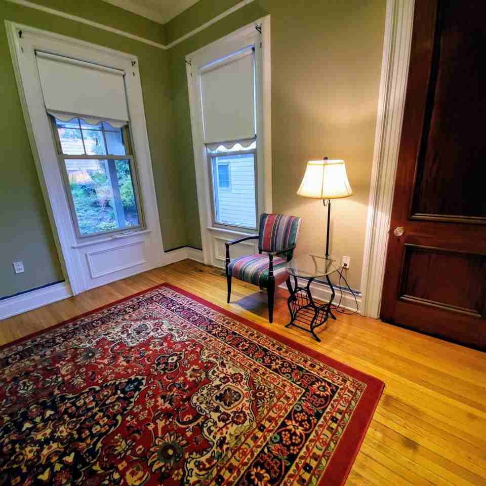520 Madison Ave - Photo 6 of 16