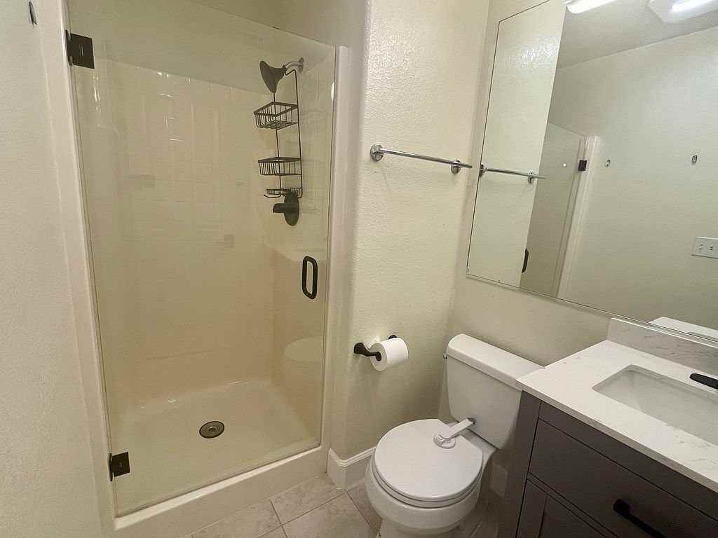 360 Hansen Cir - Photo 5 of 14