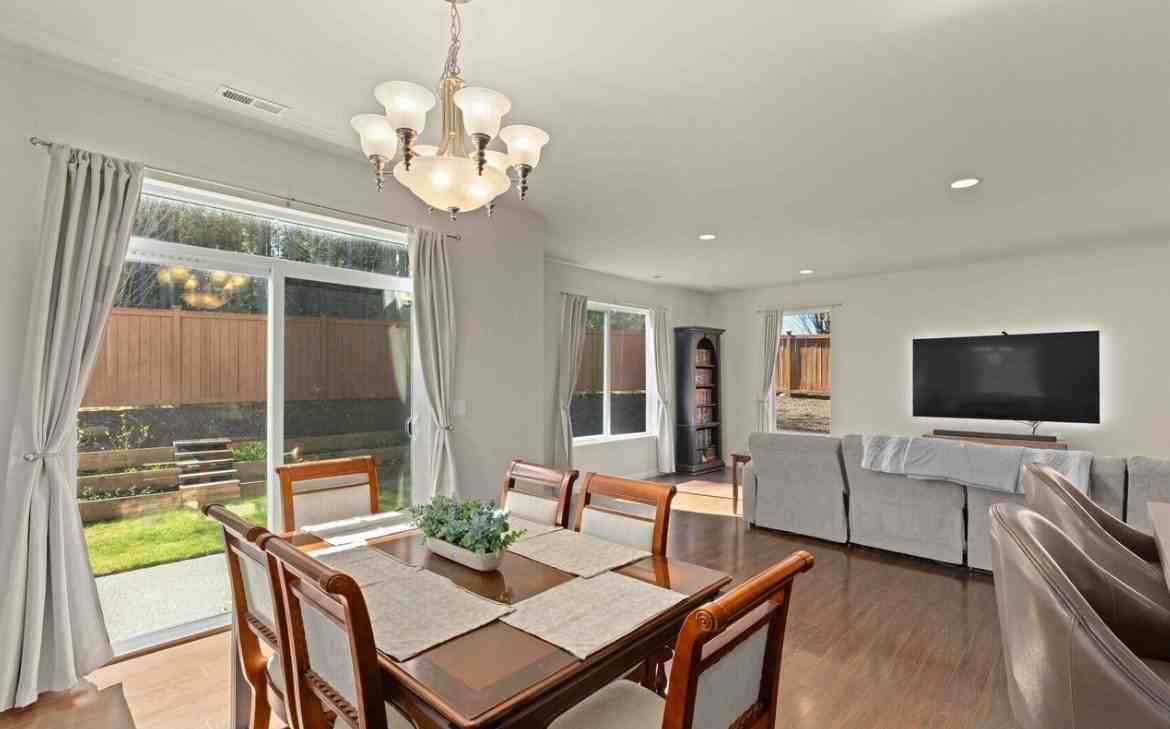 120 Pickford Pl Sw - Photo 7 of 20