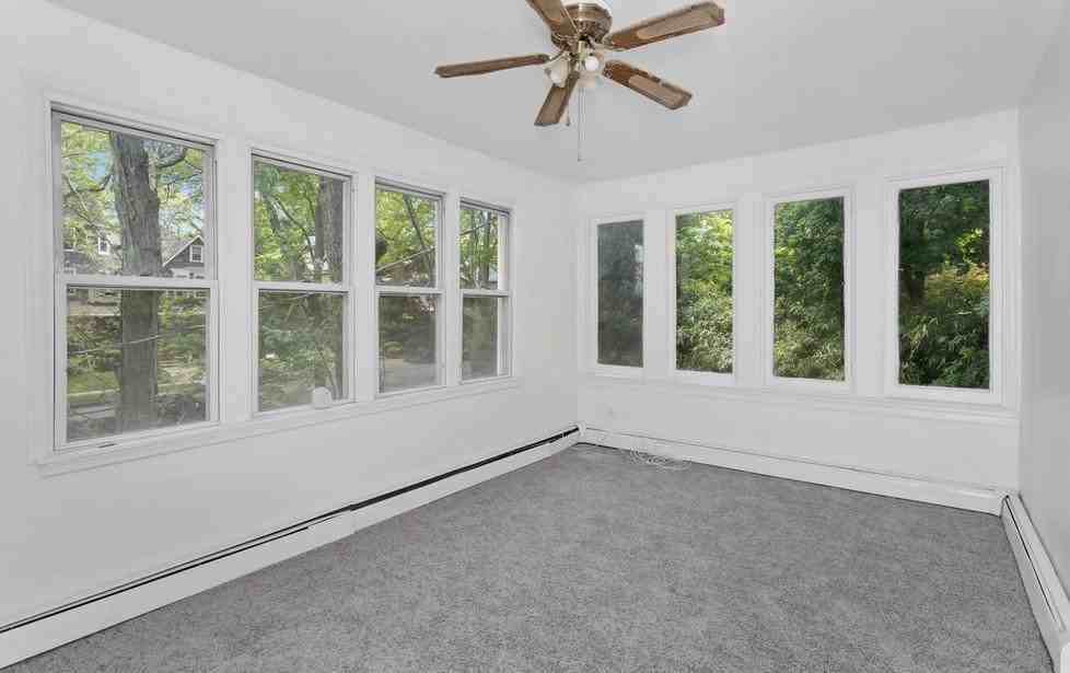 117 E Walnut Ave #D - Photo 7 of 19