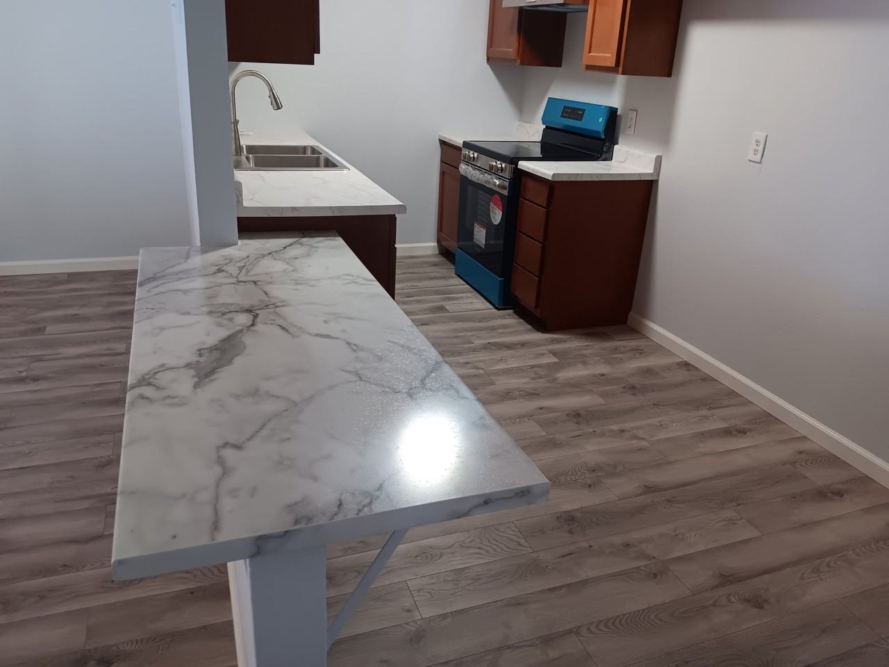 1585 Pacific Ave #2 - Photo 3 of 8