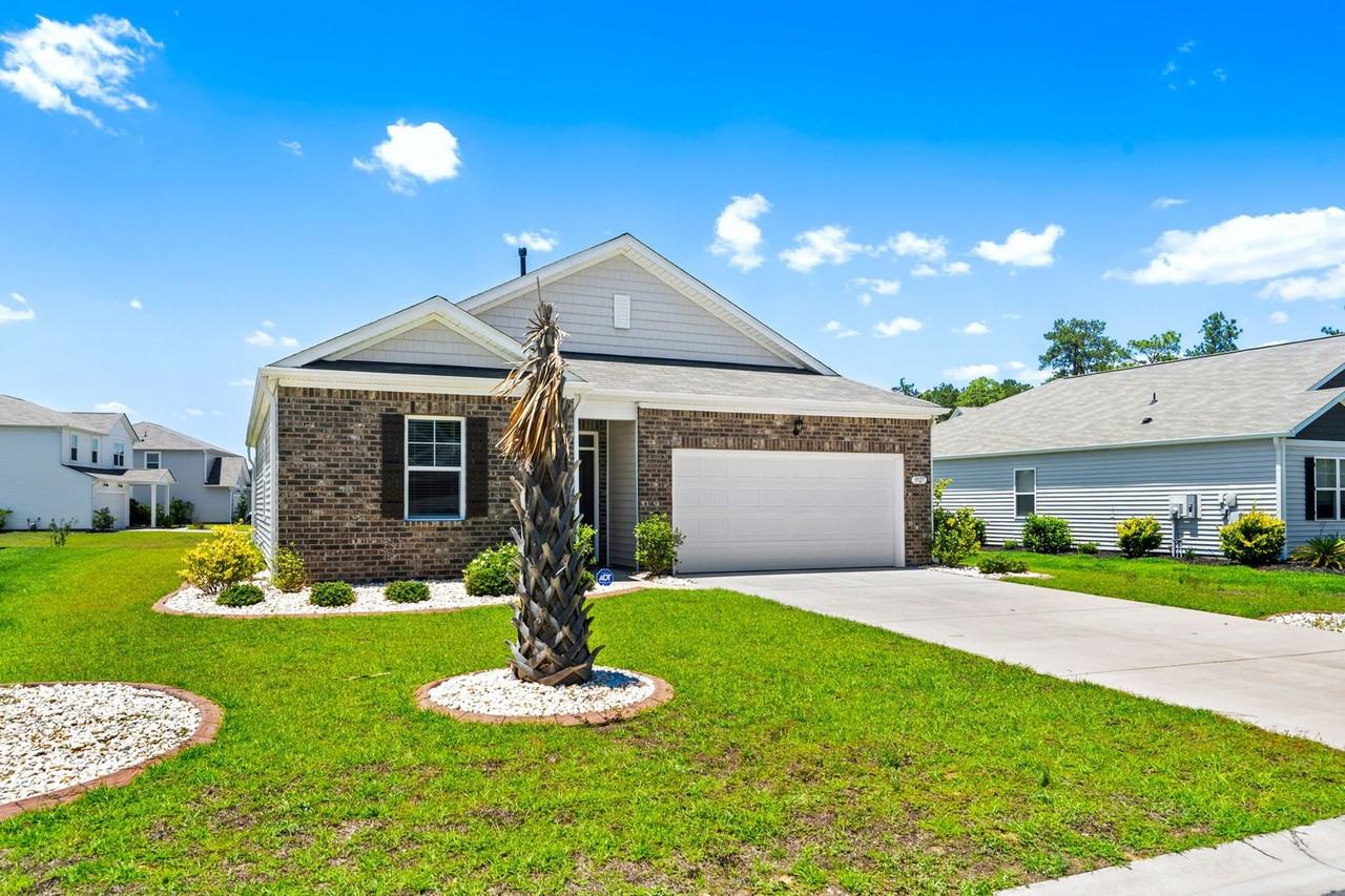 3927 Nandina Ct - Photo 3 of 50