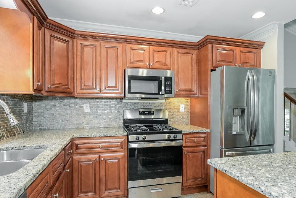 10165 Rillridge Ct - Photo 6 of 17