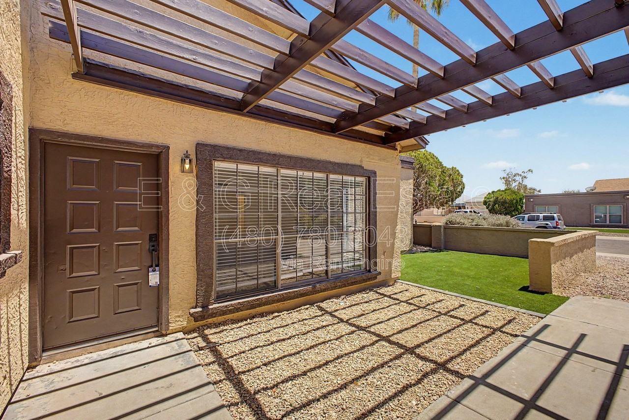 4208 W Villa Maria Dr - Photo 4 of 39