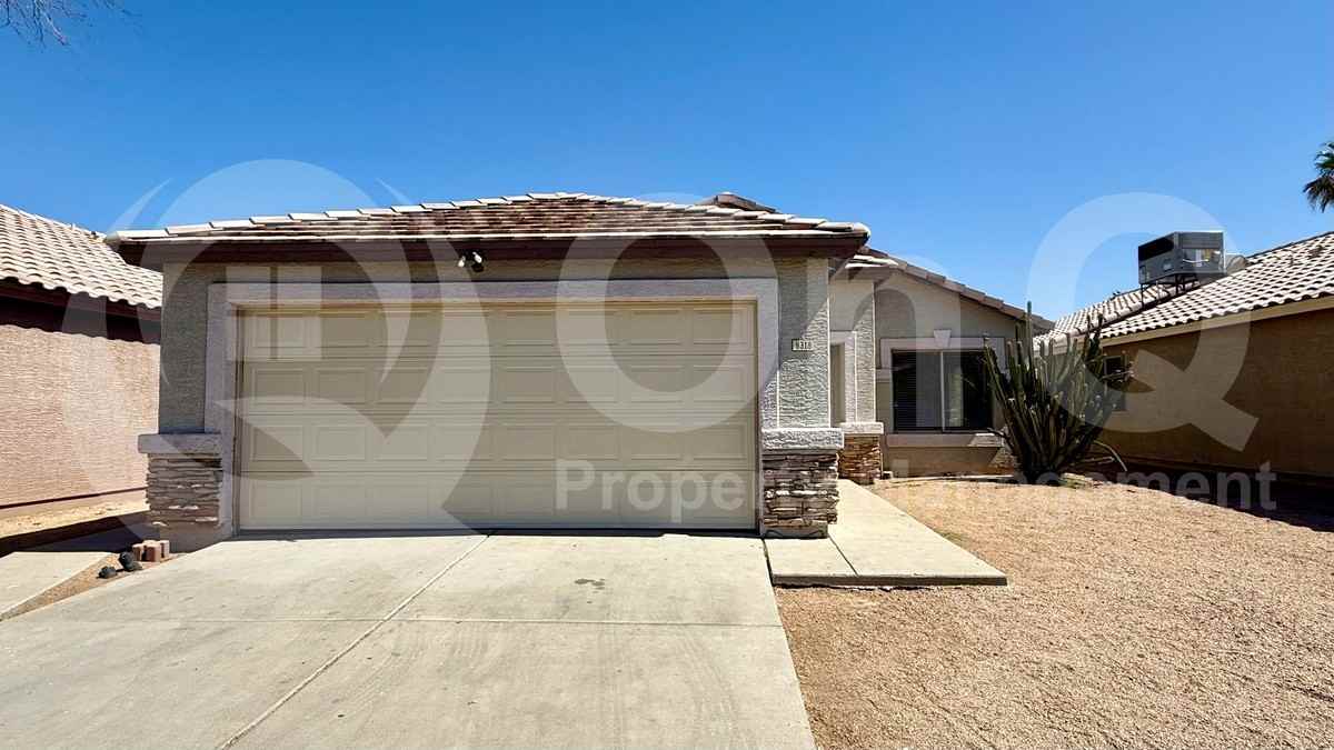8318 W Clear Stream Dr - Photo 2 of 19