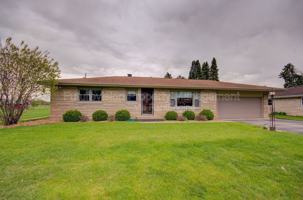 featured image of 22451 S Carrie Ave