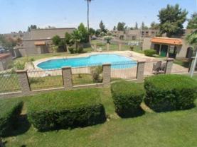5244 W Lynwood St - Photo 1 of 1
