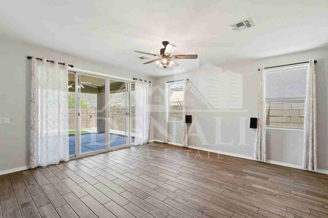 4220 S Macy Cir - Photo 6 of 40