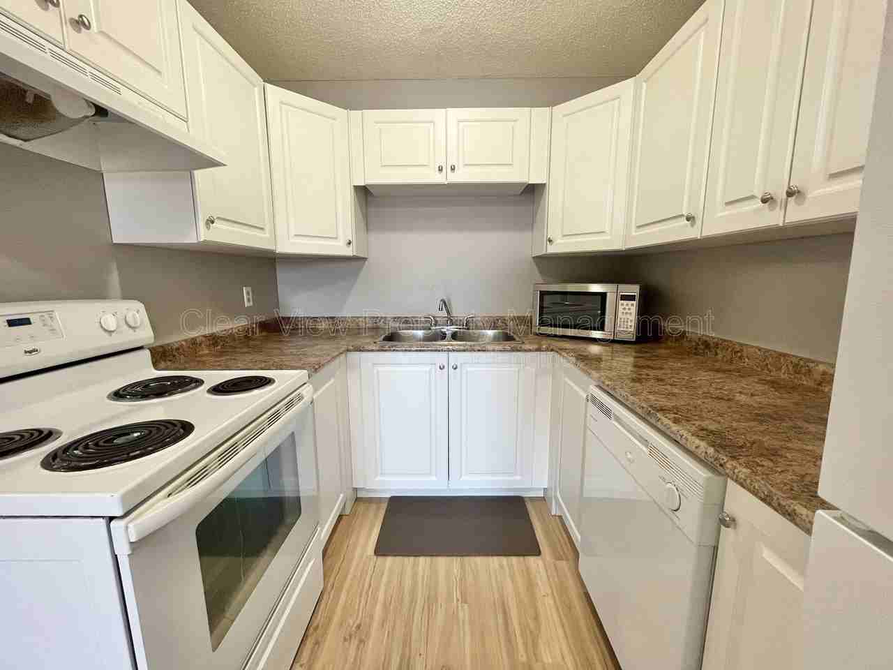 295 Columbia Blvd W #210B - Photo 5 of 15