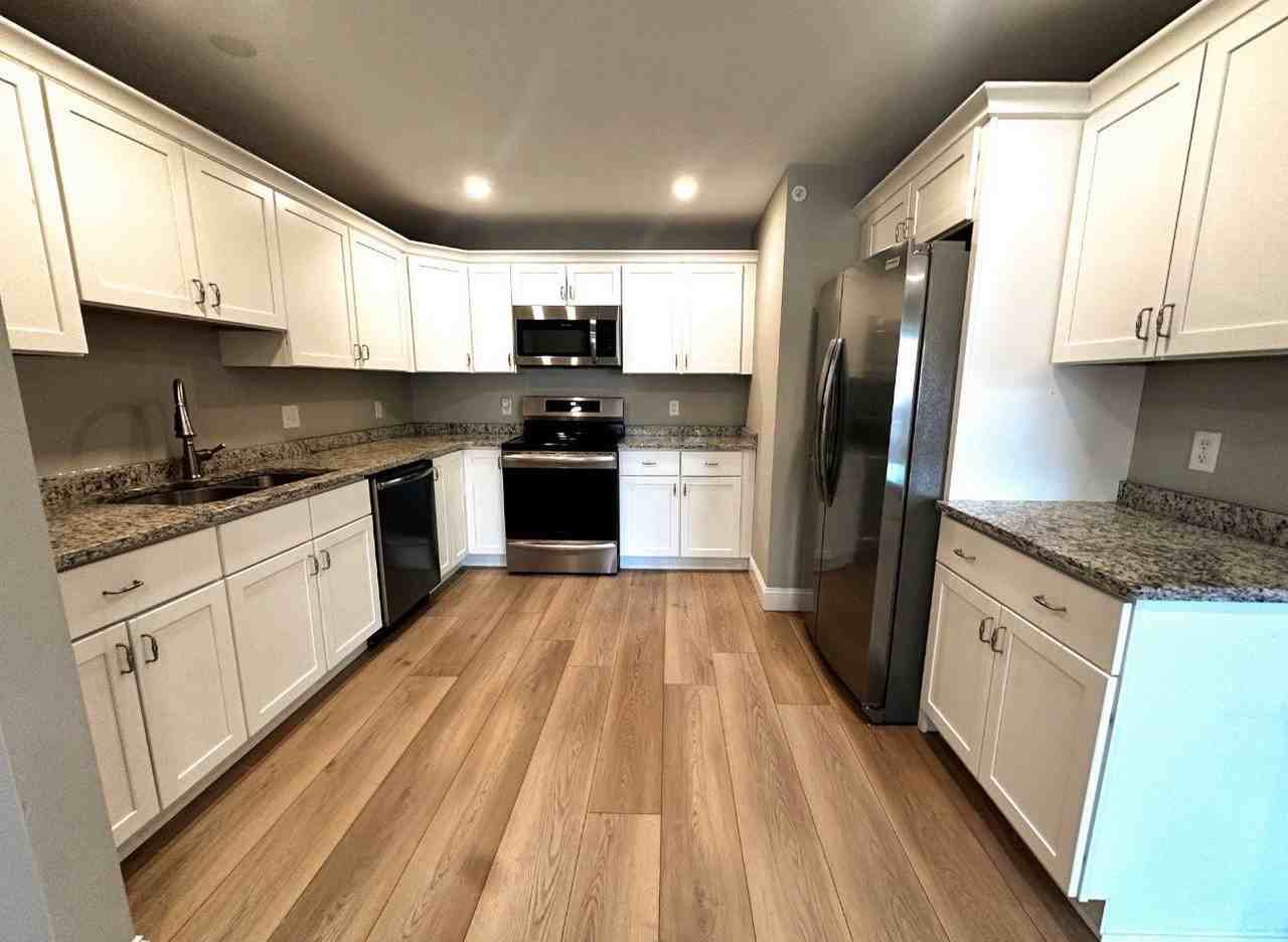 109 Church St #14 - Photo 2 of 22