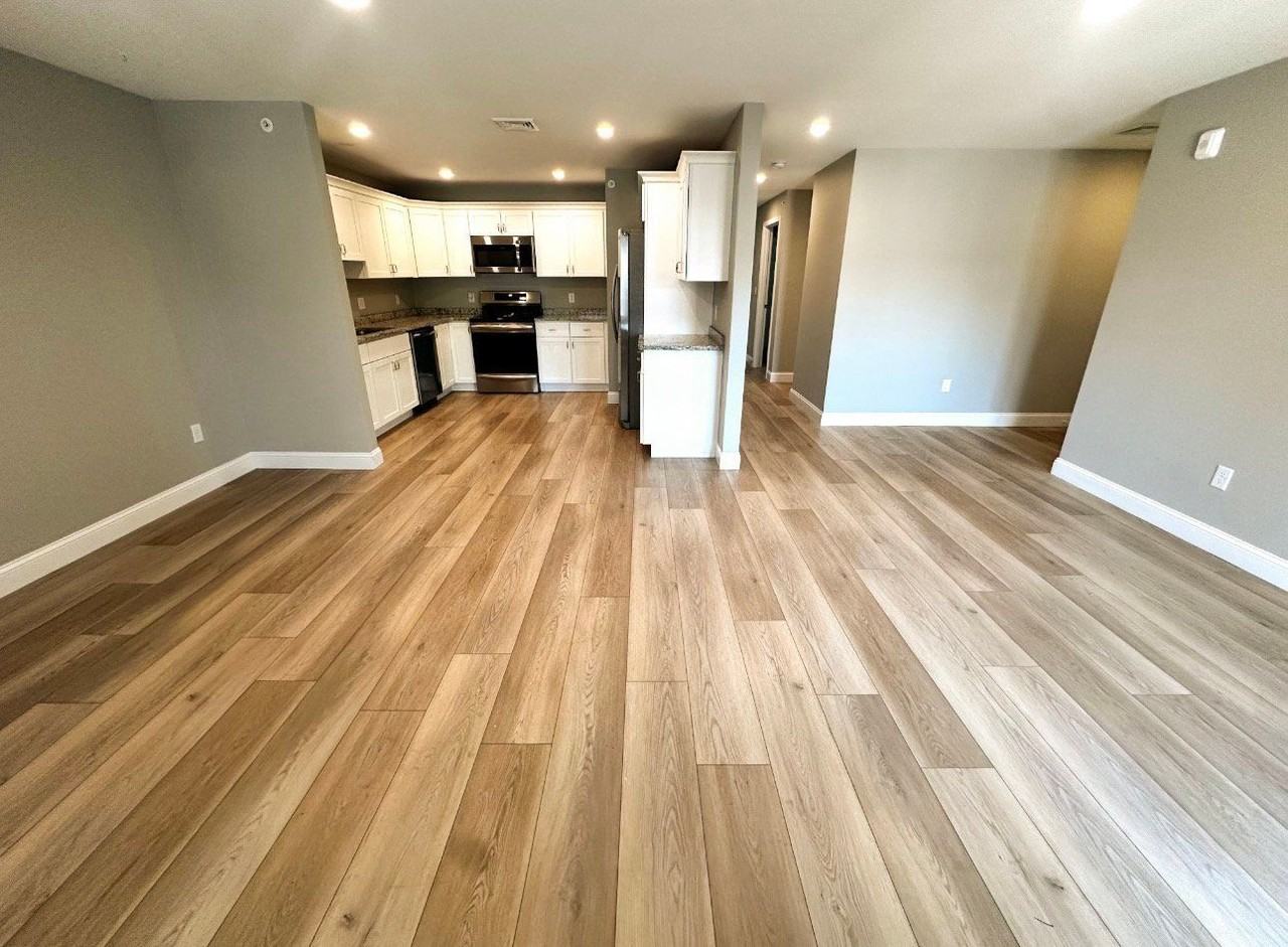 109 Church St #14 - Photo 4 of 22
