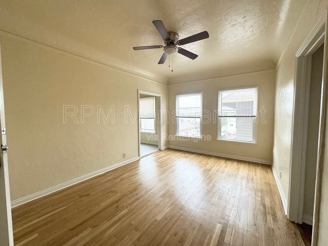 1154 S Normandie Ave #203 - Photo 2 of 8