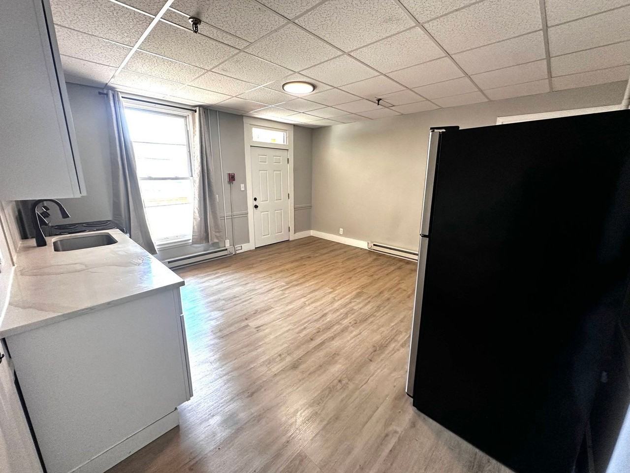 539 Pine St - Photo 7 of 23