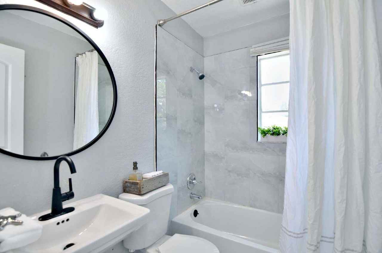 3936 9th Ave S - Photo 5 of 32