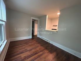 420 Pearl St #9 - Photo 1 of 1