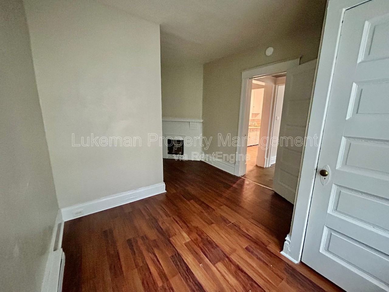 420 Pearl St #9 - Photo 2 of 9