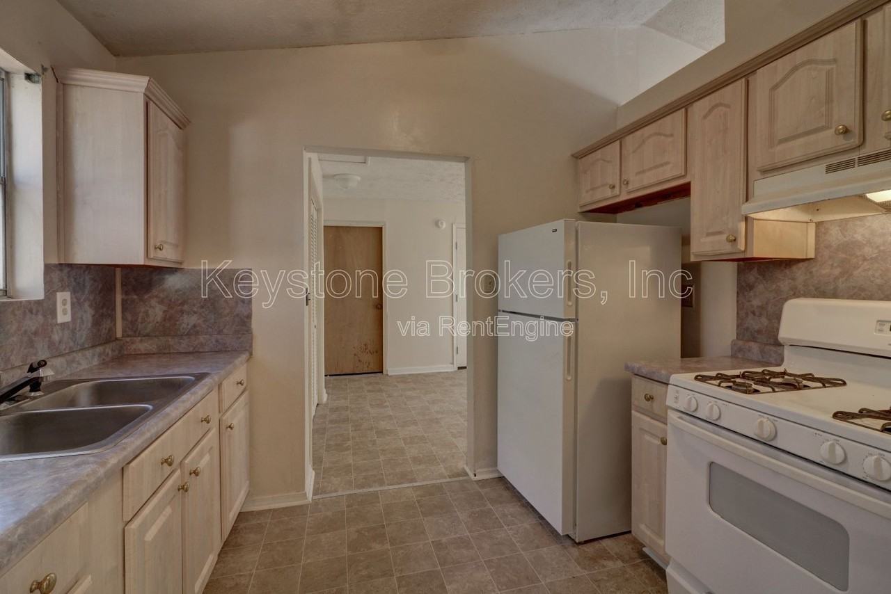 7060 Kimberly Mill Rd - Photo 6 of 16