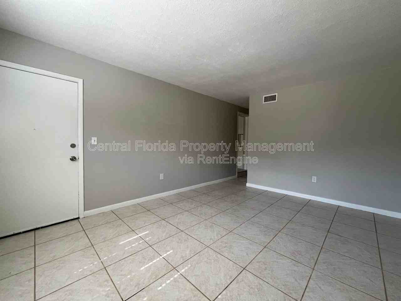 1510 Altaloma Ave #B - Photo 5 of 18