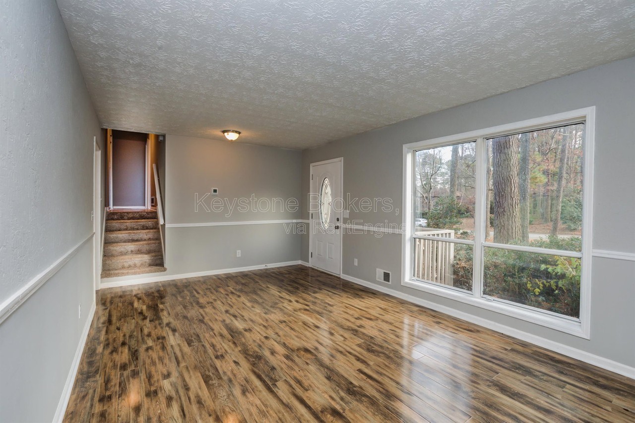 2700 Creekview Pt Nw - Photo 6 of 25