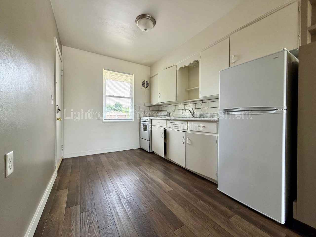 1220 Ottillia St Se #D - Photo 4 of 14