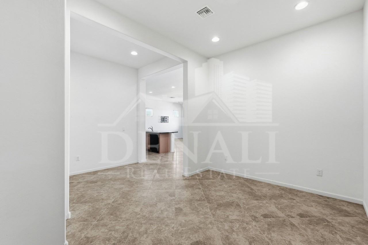 6474 W Willow Falls Way - Photo 3 of 34