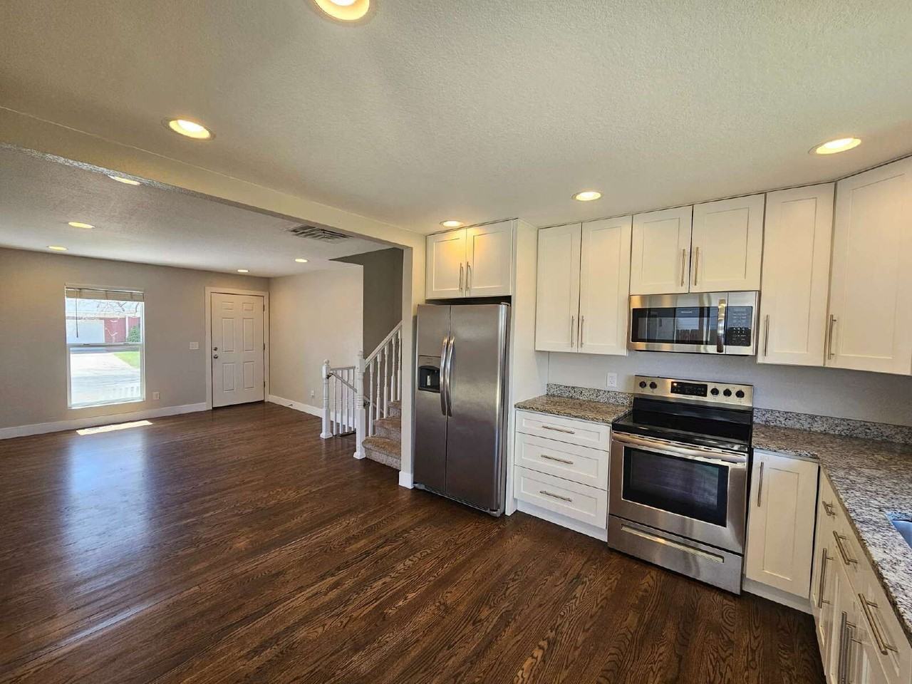 20105 E Coolidge Dr - Photo 4 of 20