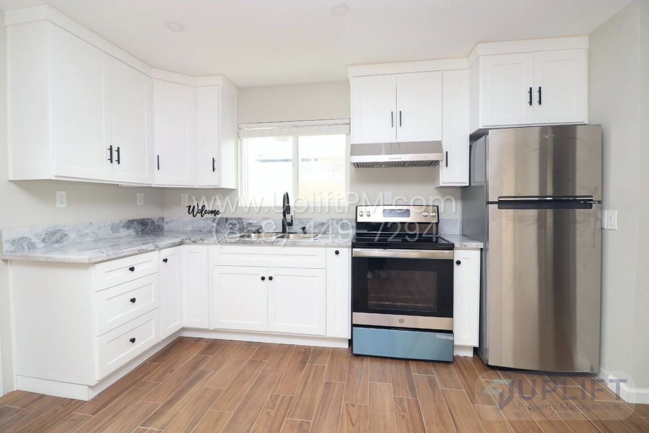 10171 Empress Ave - Photo 5 of 17