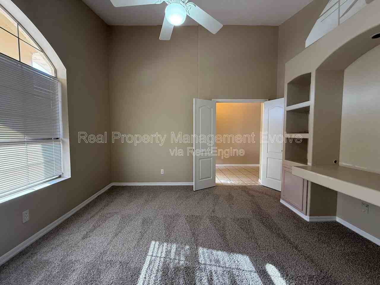 3646 N Katmai - Photo 6 of 37