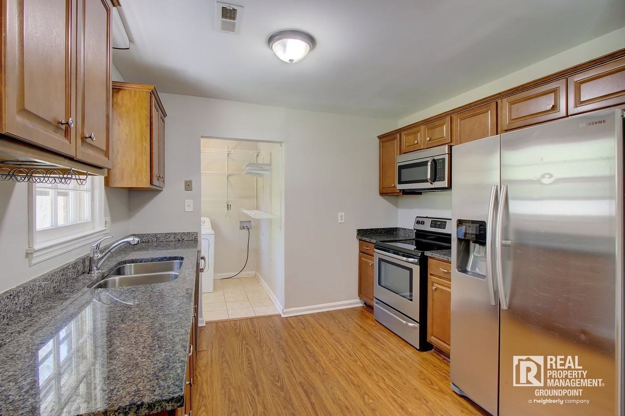 125 Tiffany Ln - Photo 7 of 20