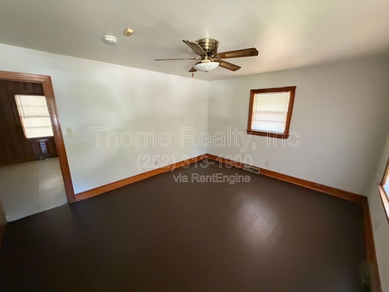 1425 Hargrove St - Photo 2 of 19