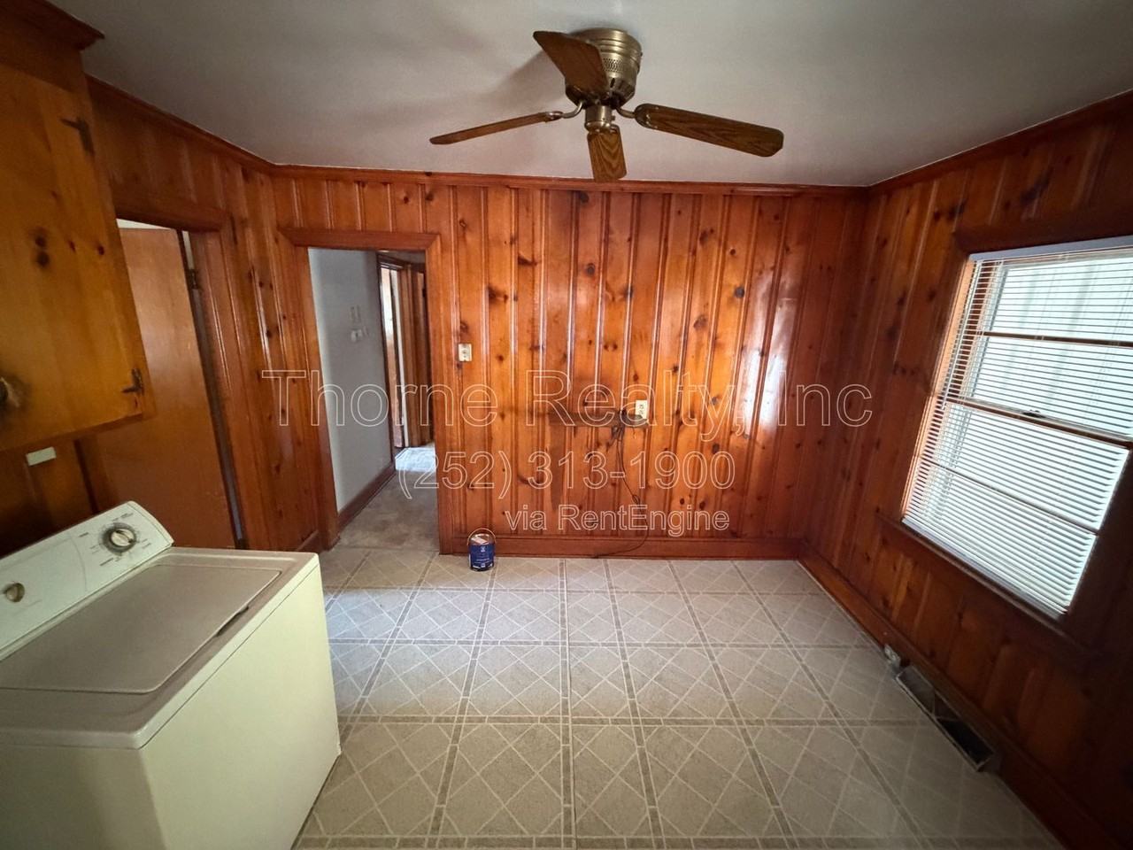1425 Hargrove St - Photo 7 of 19